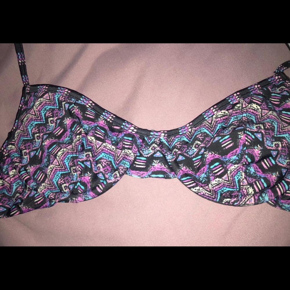 Underwire bathing suit top pacsun
